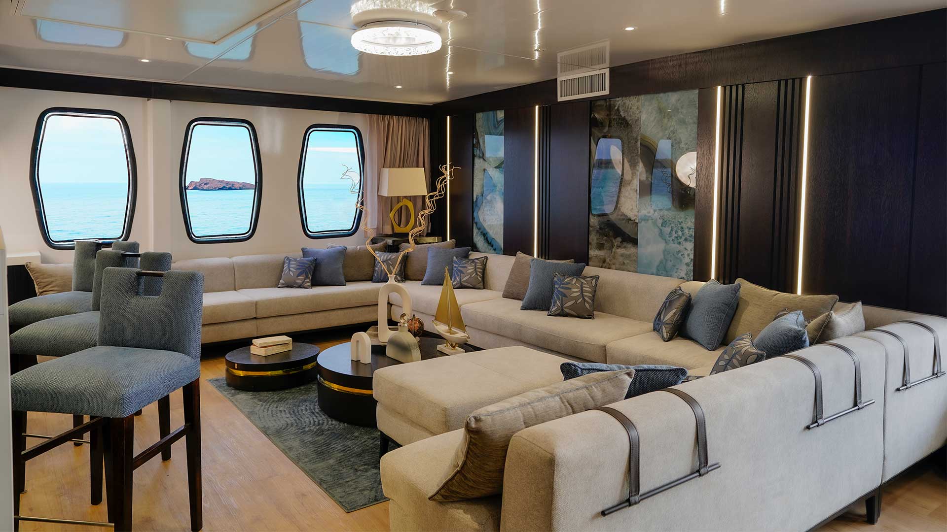 Facilities Slide Alya Catamaran - Galaxy Expeditions